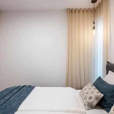 Zoja Appartement *